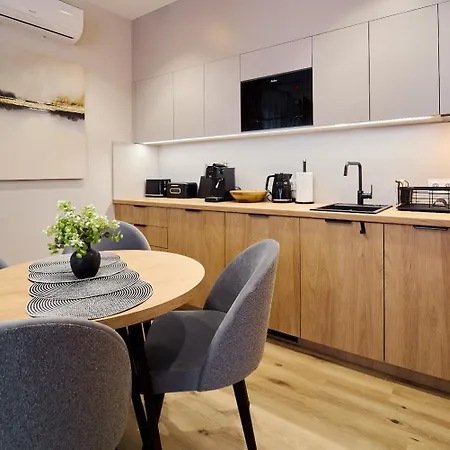 아파트 Park -laguna-komfort Vip- C208 *